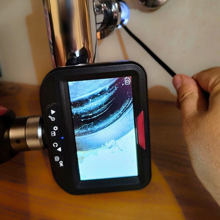 Endoskopie Hand hält Endoskop